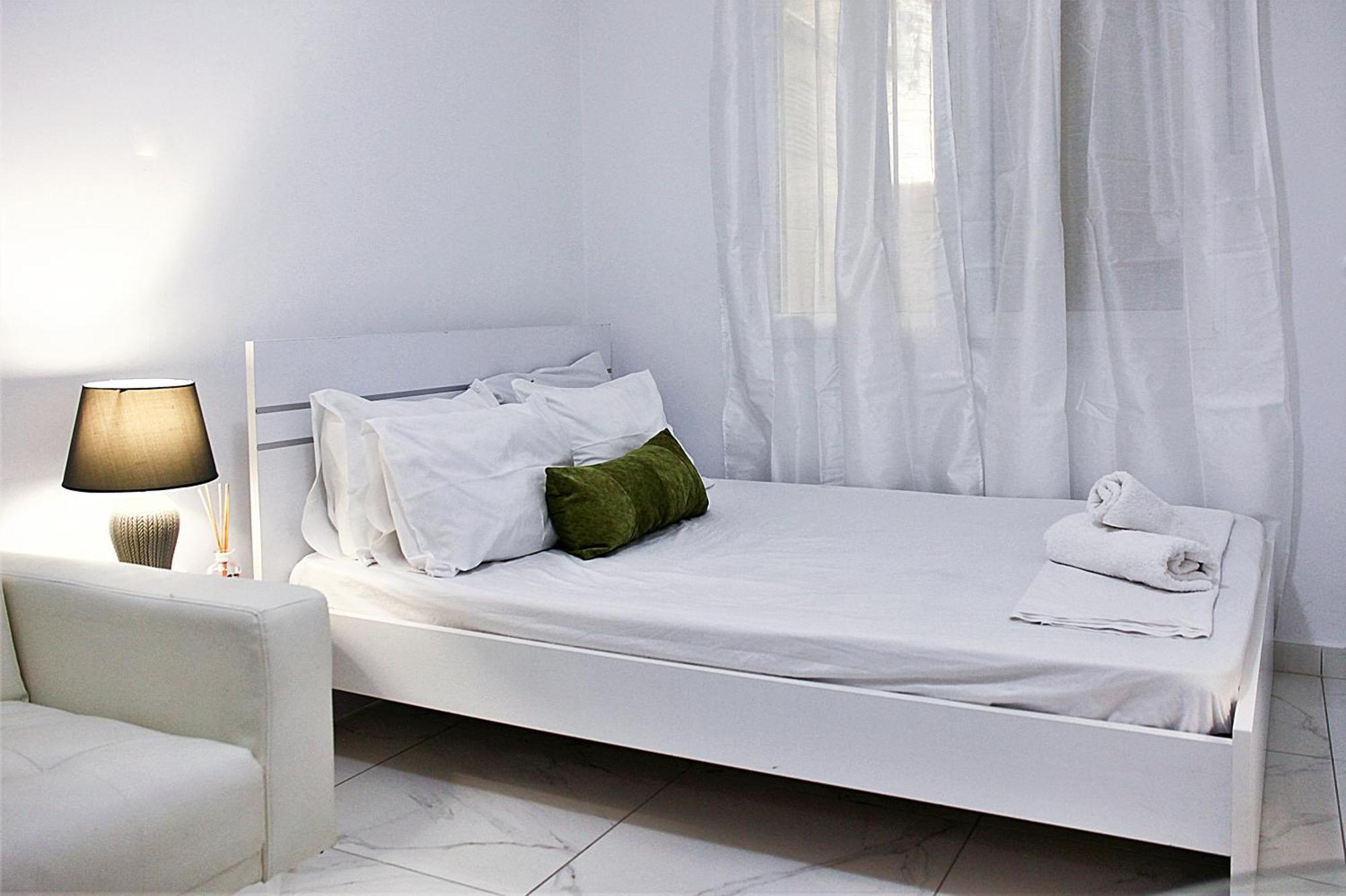 White Apartment/Kolwnaki/100Mbps/Wifi Афины Экстерьер фото